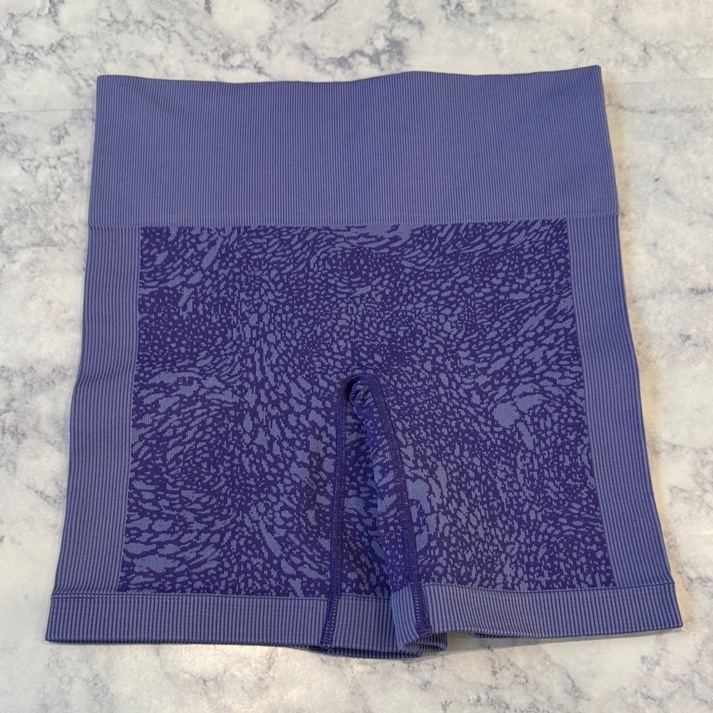Lululemon Athletic Purple Work Out Athletic Gym Biker Run Training Shorts